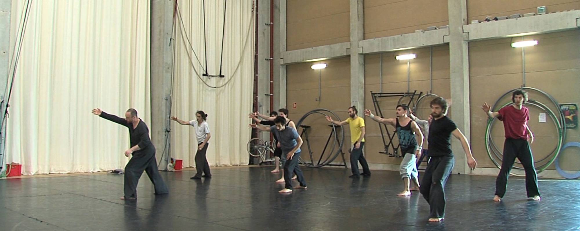 法國國家馬戲藝術中心「專業人才培訓系列」- 融合雜技、特技、馬戲與舞蹈創作應用培訓營